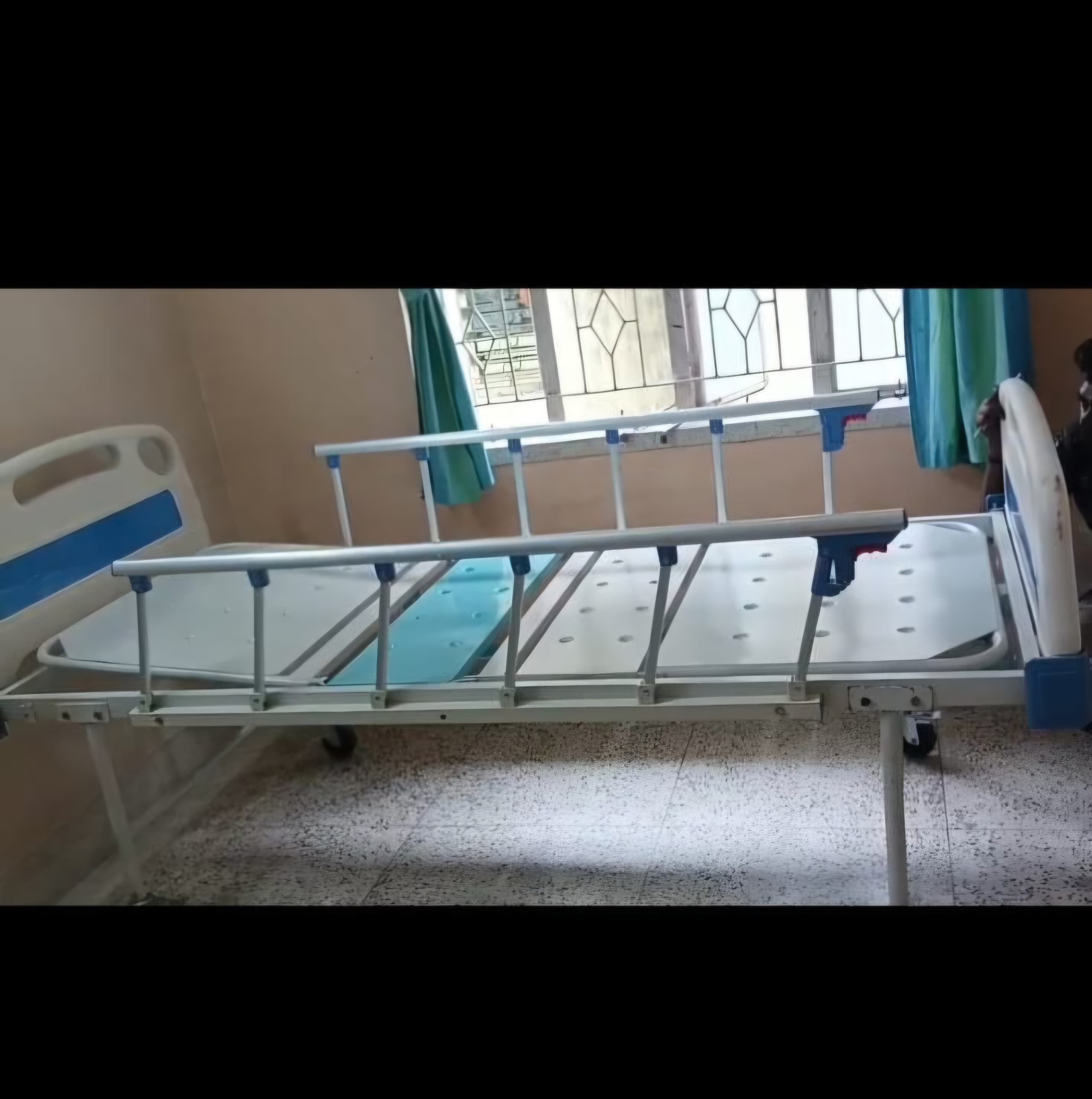 Hospital-Grade Medical Beds and Equipment for Home Setup